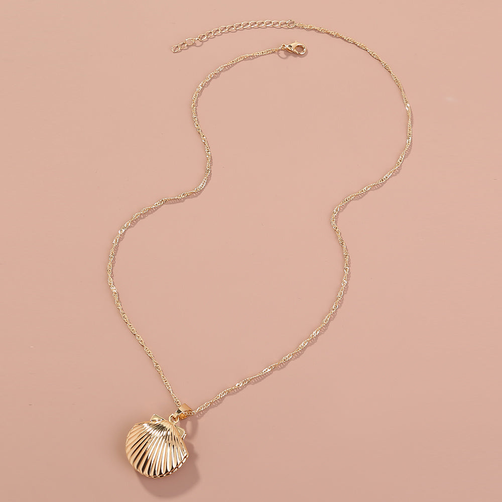 A Copper Shell Necklace That Opens